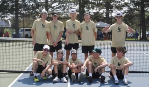 Titans Tennis playing strong