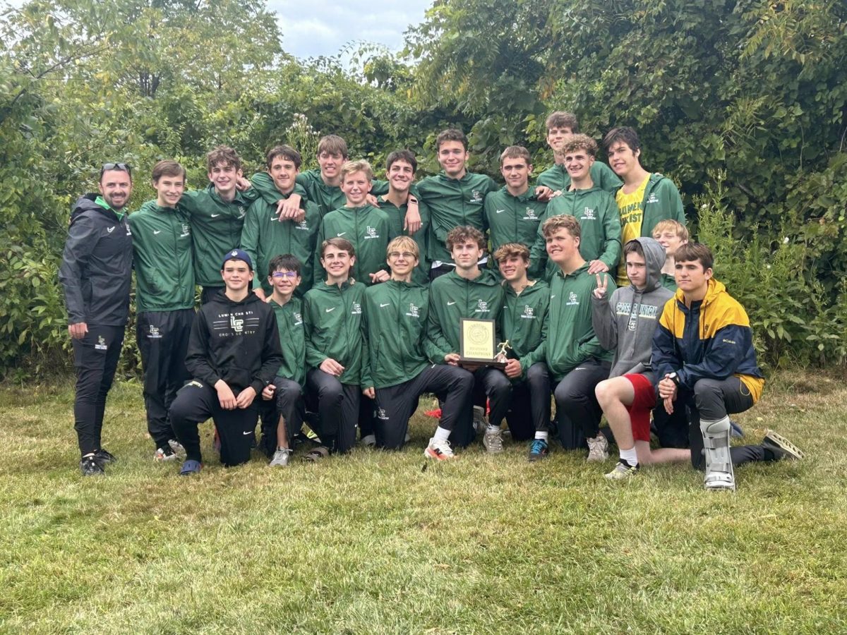 Boys' Cross Country Team Gears Up for the Season: Expectations and Team Spirit