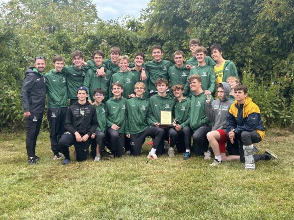 Boys' Cross Country Team Gears Up for the Season: Expectations and Team Spirit